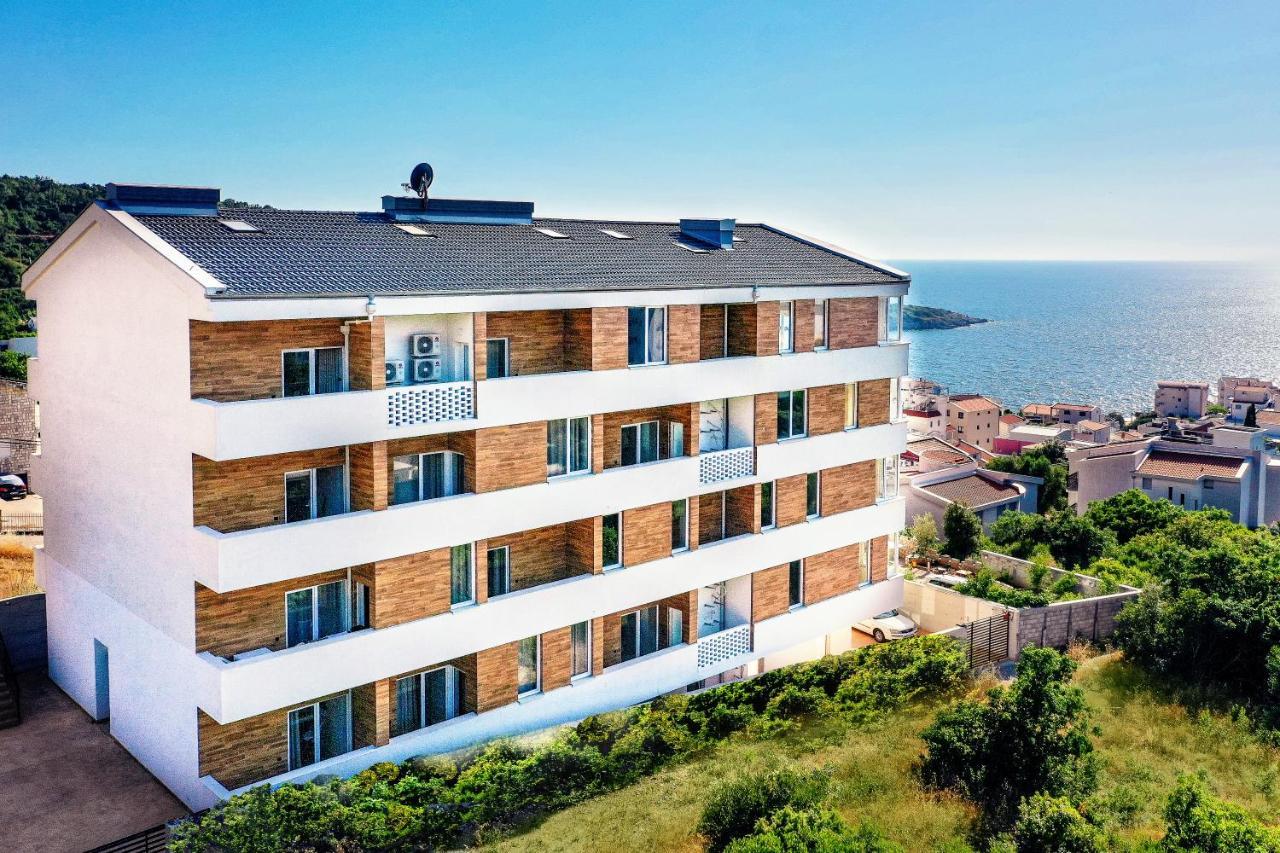 Ferienwohnung Magic Box Utjeha Exterior foto
