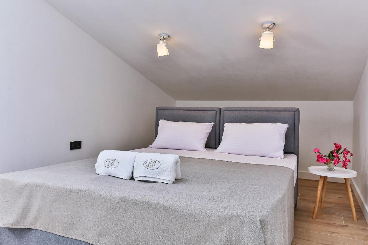 Ferienwohnung Magic Box Utjeha Exterior foto
